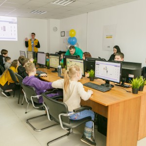 Новый класс в развлекательном центре города Томска! Скоро открытие! - Школа программирования для детей, компьютерные курсы для школьников, начинающих и подростков - KIBERone г. Дзвели Тбилиси